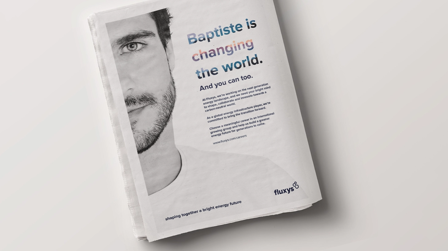Foto van magazine met employer branding ad